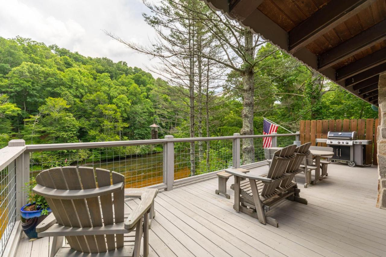 Knotty Pine Villa West Jefferson Eksteriør bilde