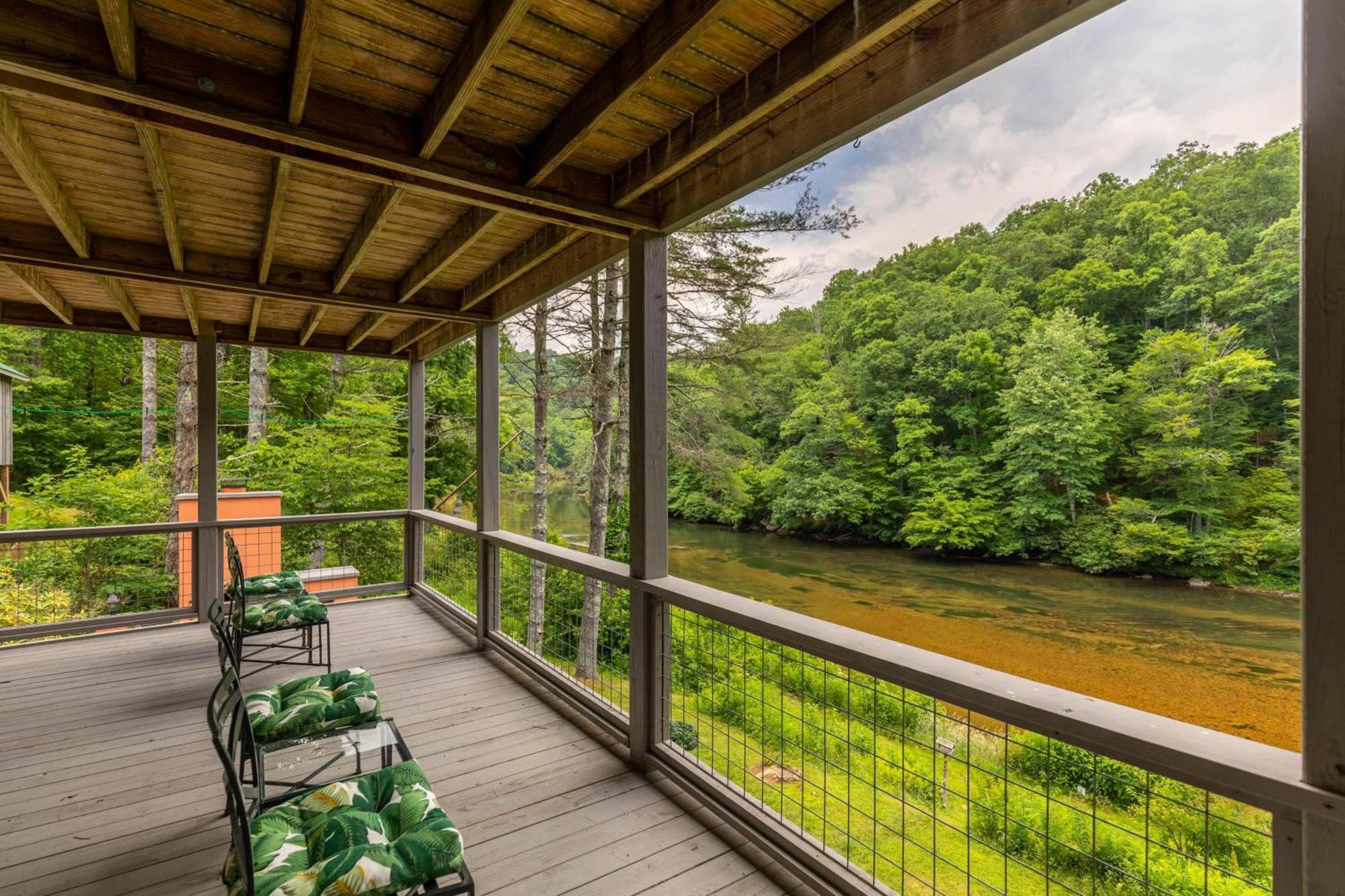 Knotty Pine Villa West Jefferson Eksteriør bilde